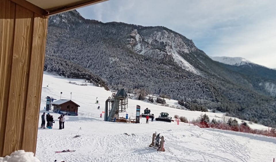 Snow and ski sports