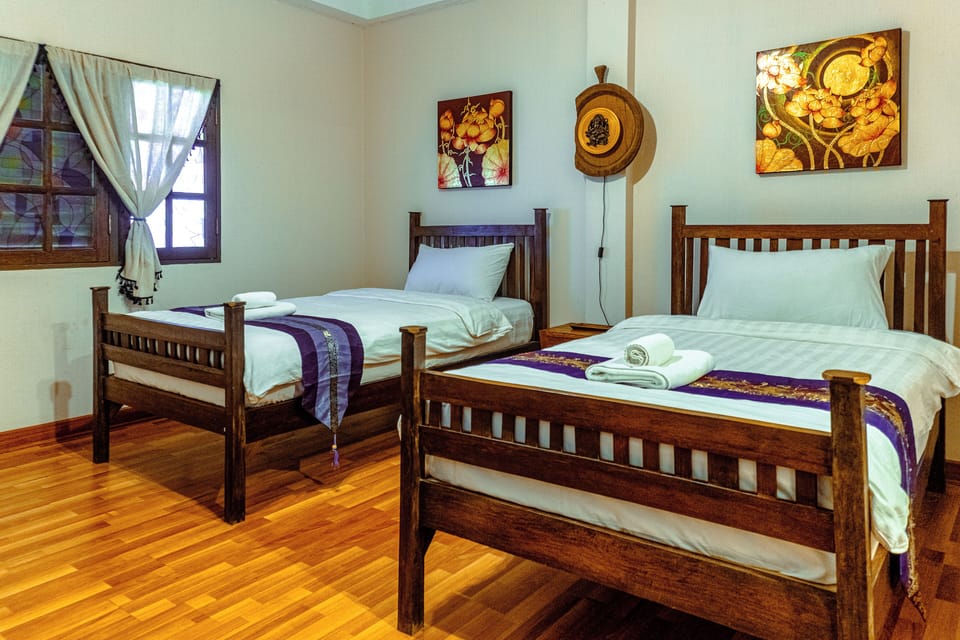 Superior Twin Room | Desk, free WiFi