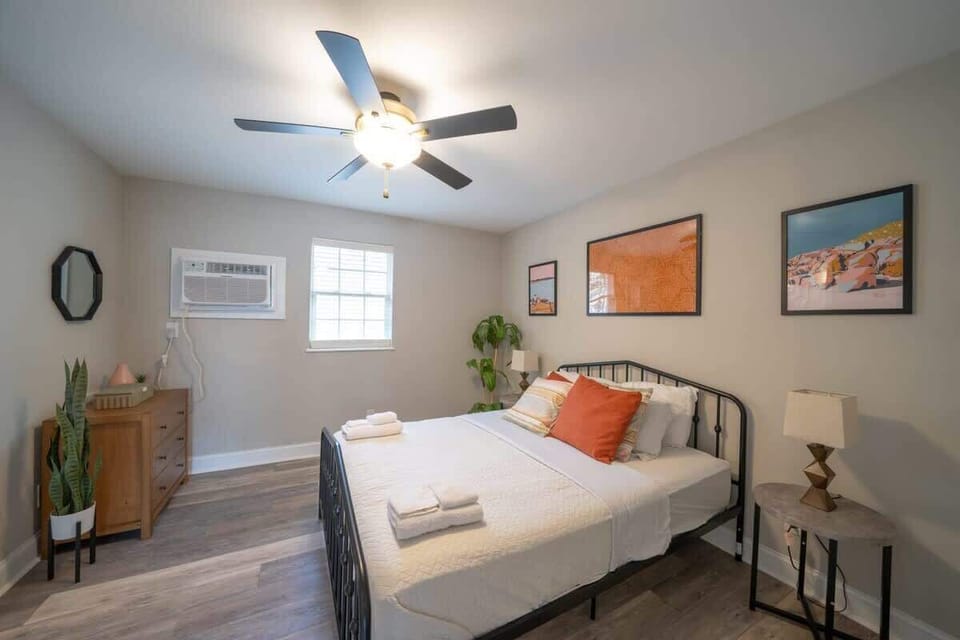 Spacious and Chic