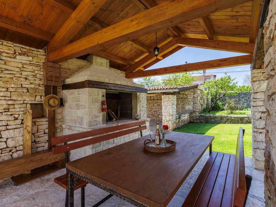 Wood, Furniture, Brick, Garden, Shade, Backyard, Cottage, Outdoor Furniture, Wood Stain, Chair