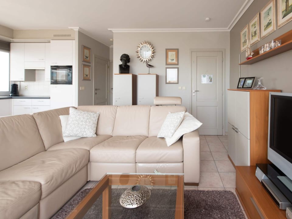 Apartment | Living area
