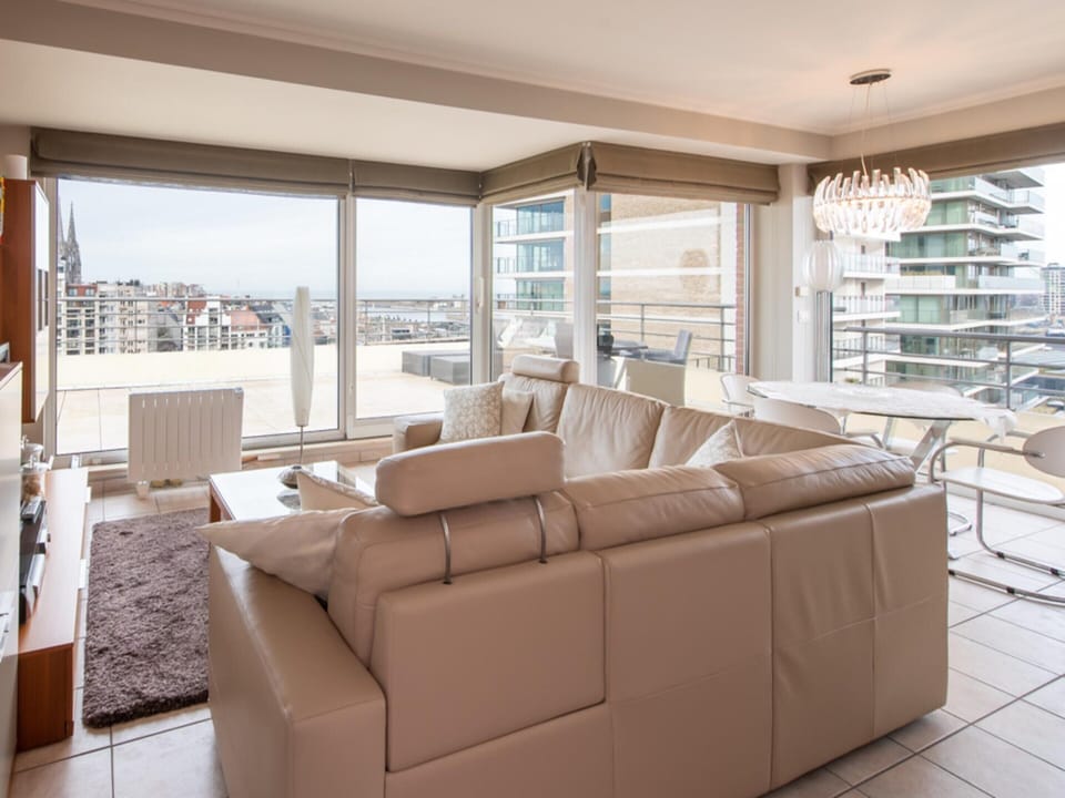 Apartment | Living room