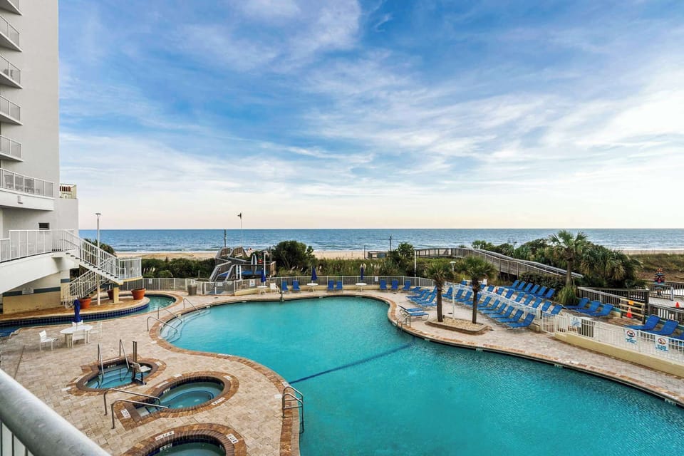 Complex Pool