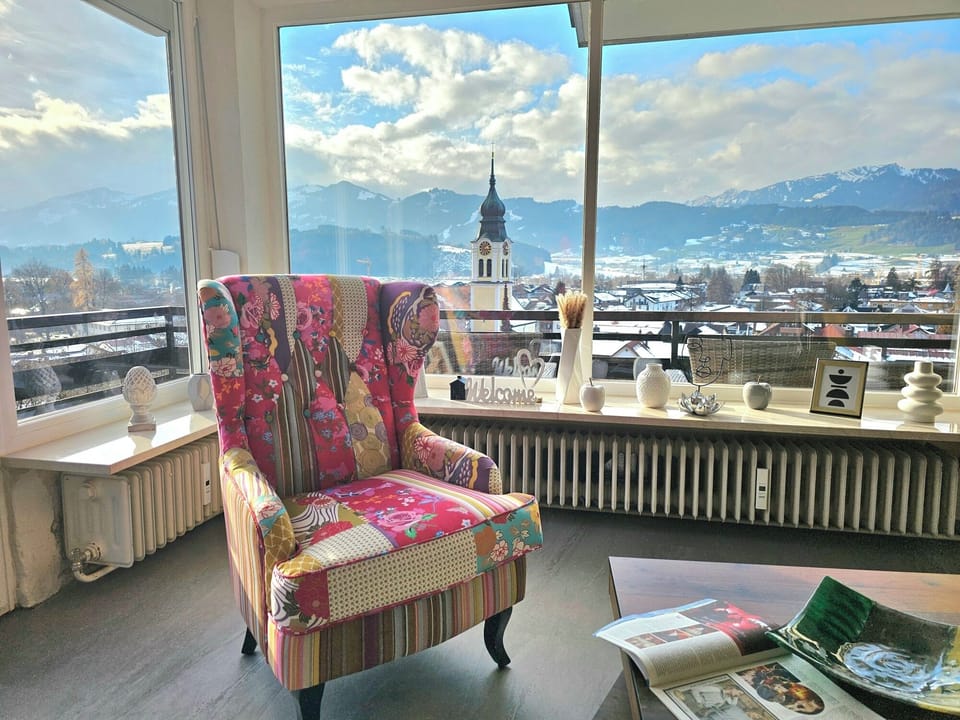 Deluxe Condo, Mountain View | Living area | Flat-screen TV
