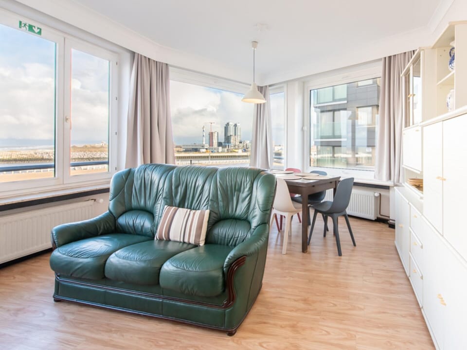 Apartment | Living room