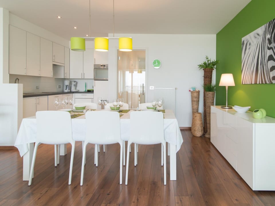 Apartment | Dining