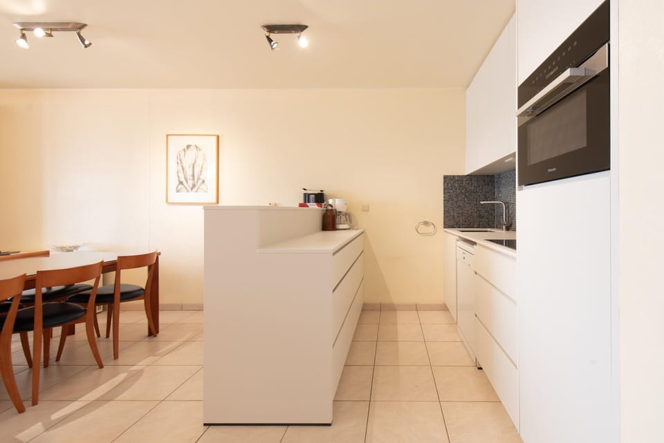 Apartment | Private kitchen | Cookware/dishes/utensils
