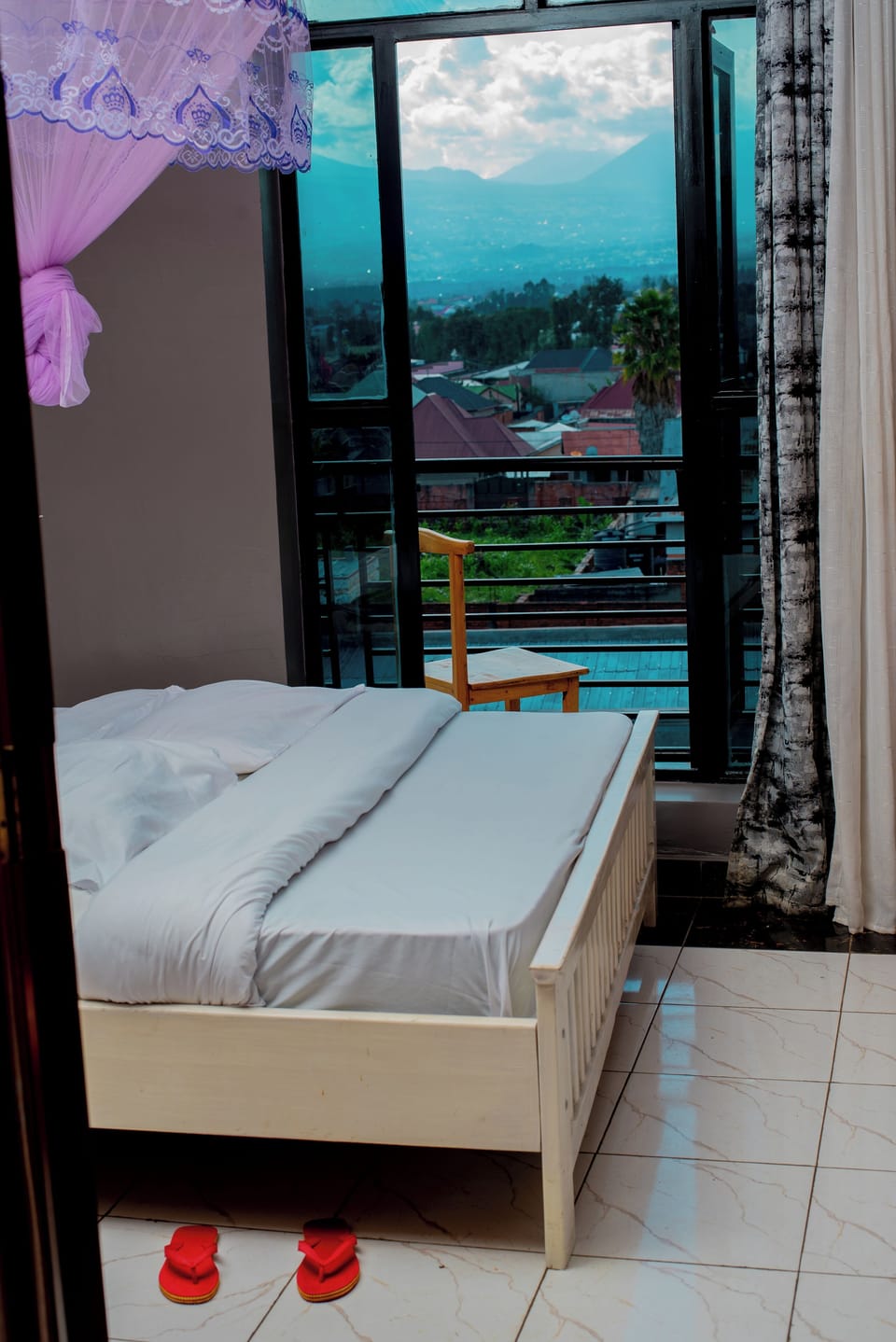 Deluxe Double Room, Balcony, Park View | Living area