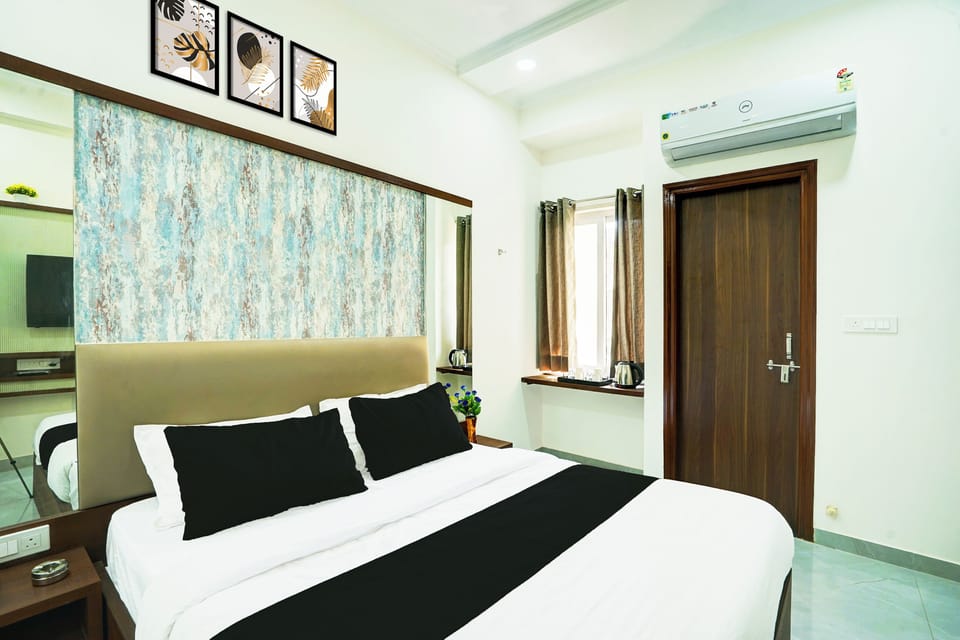 Economy Double Room | Desk, laptop workspace, free WiFi