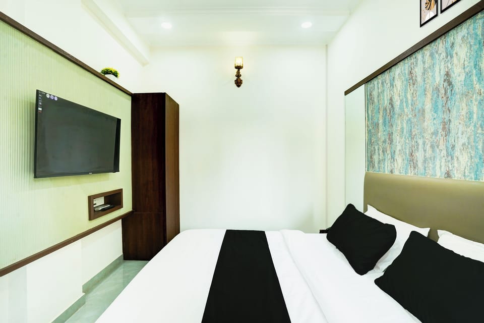 Economy Double Room | Desk, laptop workspace, free WiFi