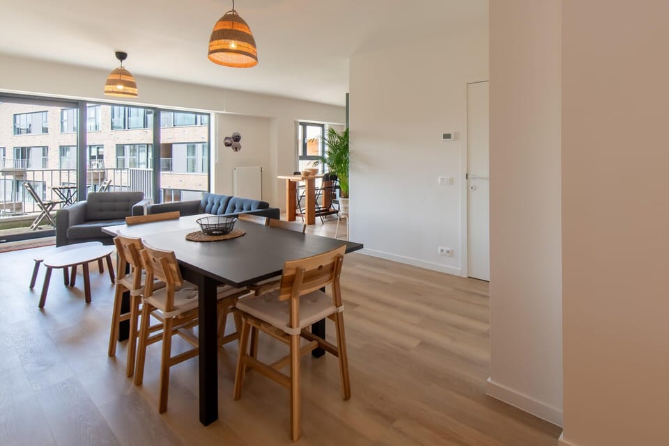 Apartment | Dining
