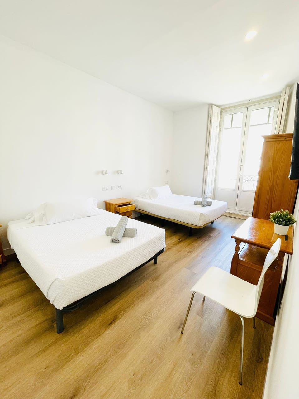 Family Room, City View | City view