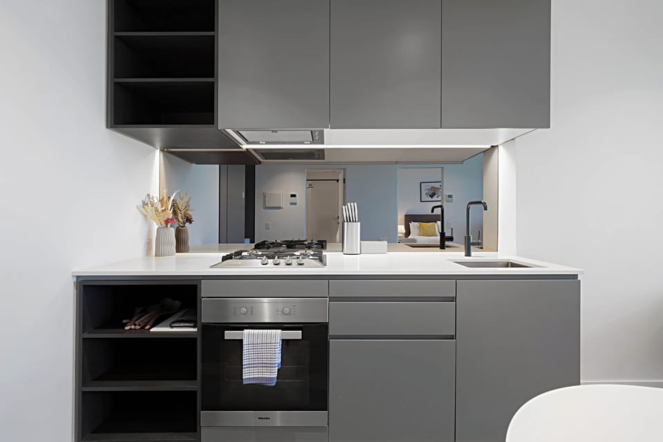 Apartment, 1 Bedroom | Private kitchen | Mini-fridge, microwave, oven, stovetop