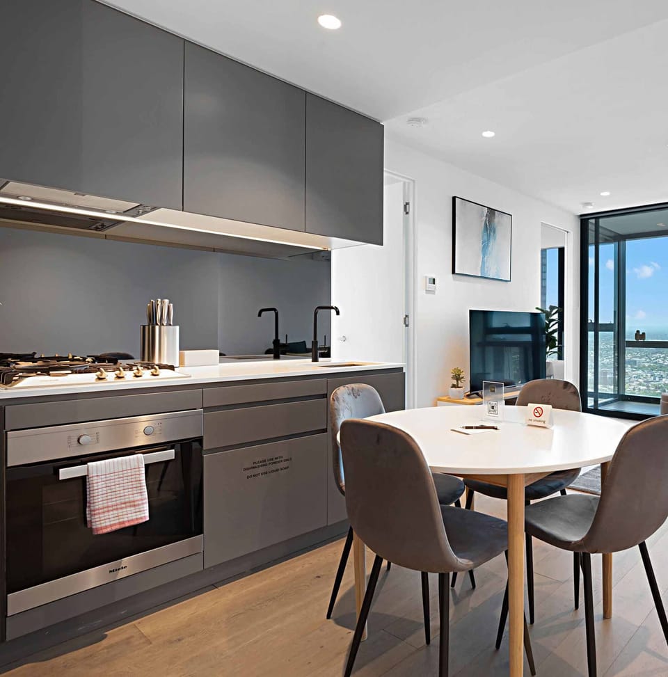 Apartment, 2 Bedrooms | Private kitchen | Mini-fridge, microwave, oven, stovetop