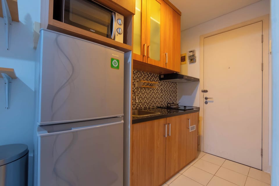 Deluxe Studio, City View | Private kitchen