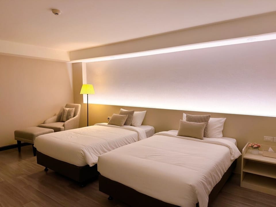 Deluxe Double or Twin Room, Balcony, City View | Free WiFi