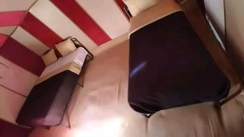 Economy Twin Room, Desert View | Memory foam beds
