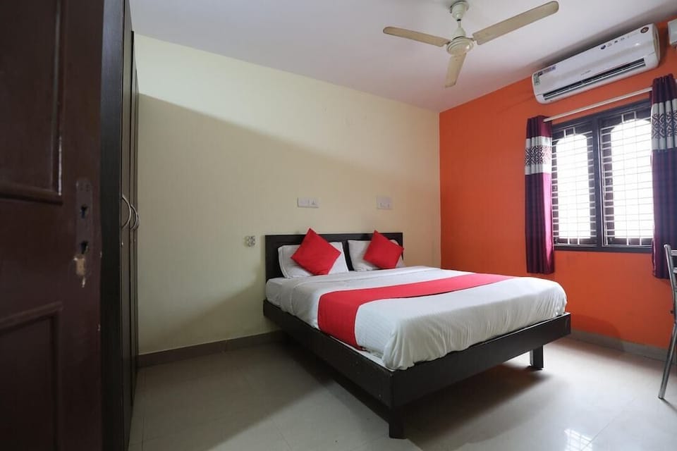 Deluxe Double Room | WiFi (free), bed sheets
