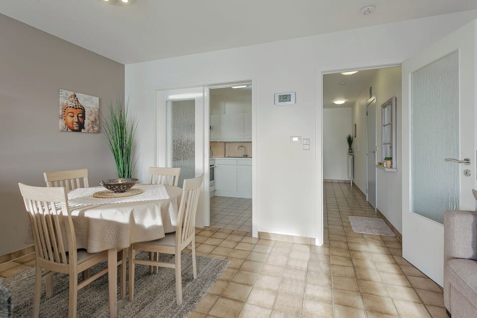 Apartment | Dining