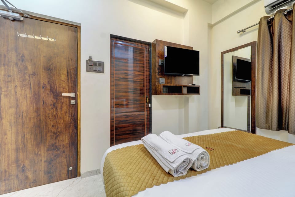 Deluxe Double Room, City View | Free WiFi