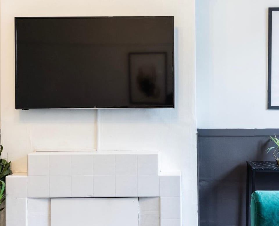 Lounge at Luxiety Stays Short Lets Serviced Accommodation Chelmsford