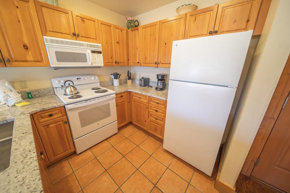 Full equipped kitchen