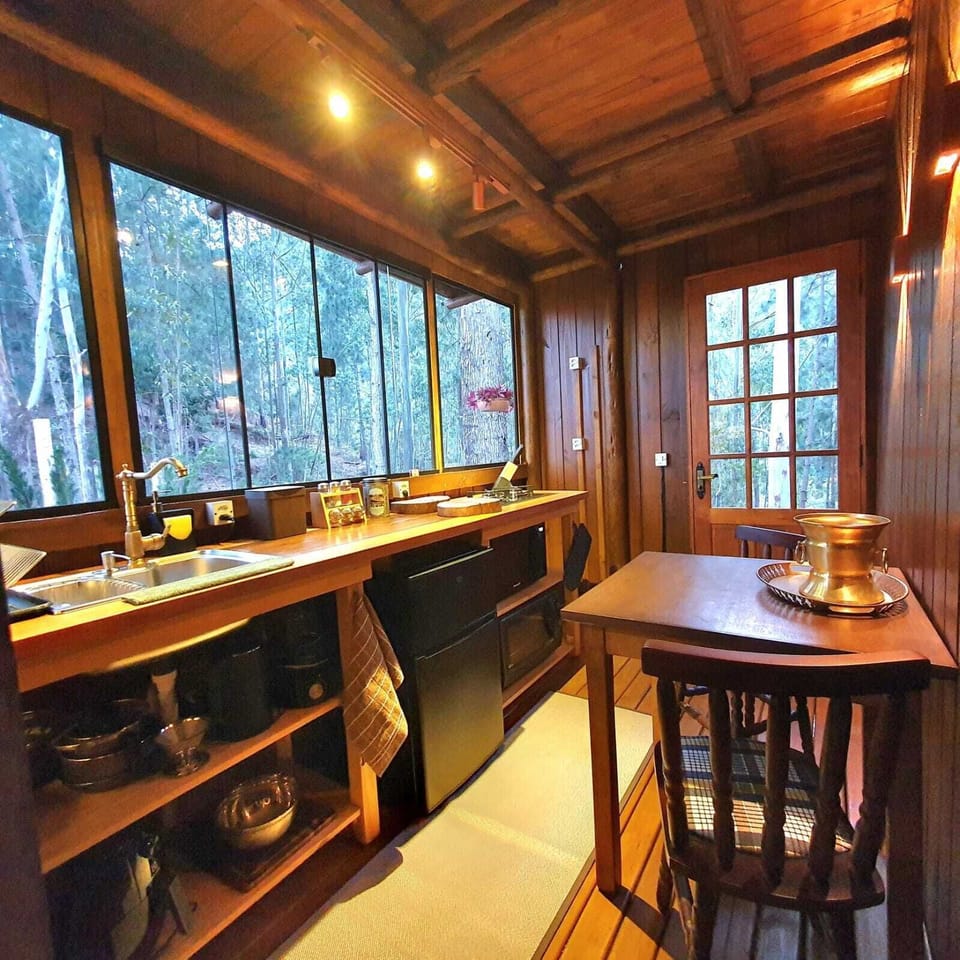 Cozinha completa e equipada