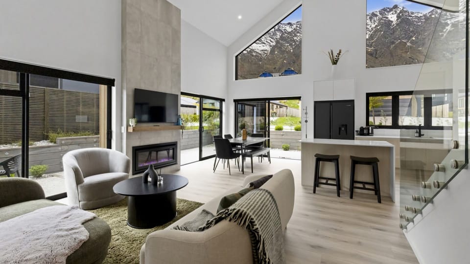 Living and Dining Area with gas fireplace