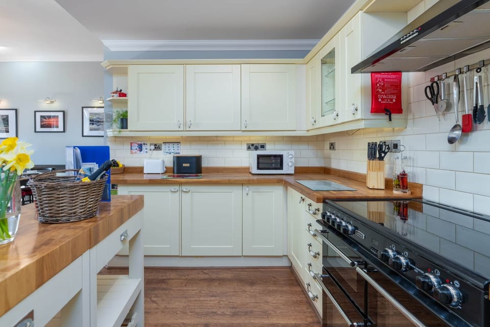 PLAS BRITTANIA KITCHEN 05
