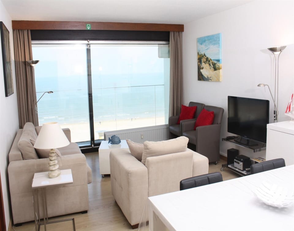 Apartment | Living room