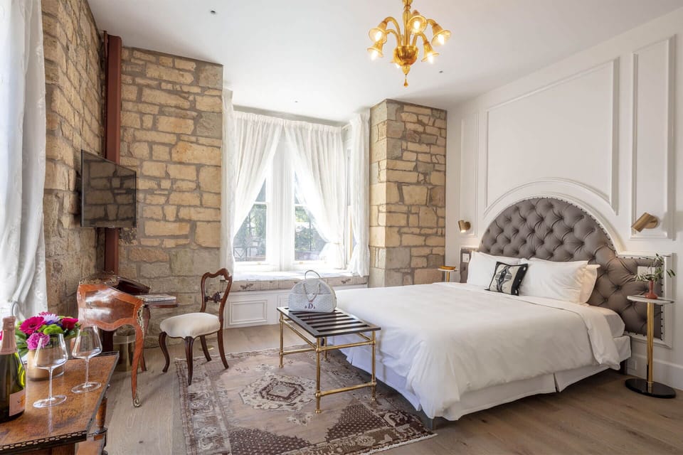 In-room safe, soundproofing, free WiFi