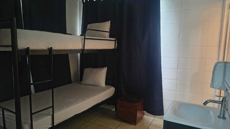 Standard Cottage, 5 Bedrooms, Garden View | WiFi (free)