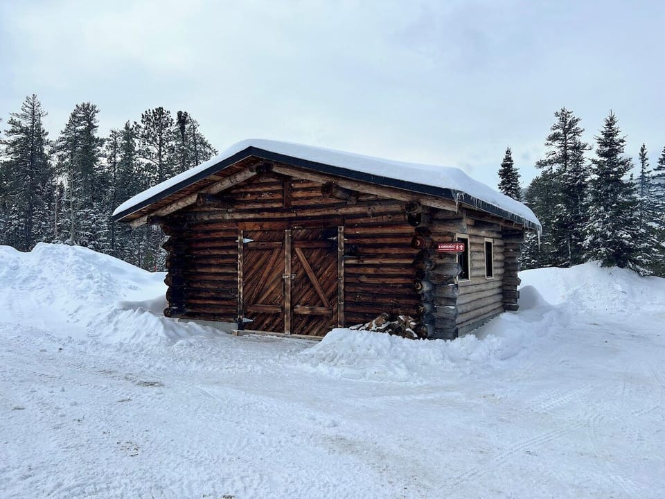 Log cabin called "La Forgerie" (outside view)