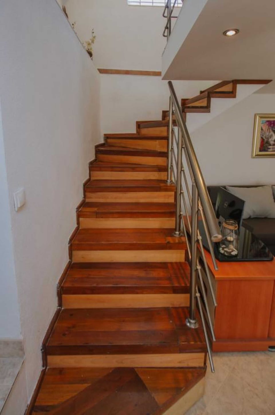 Villa (Three Bedroom Villa with Pool) | Staircase