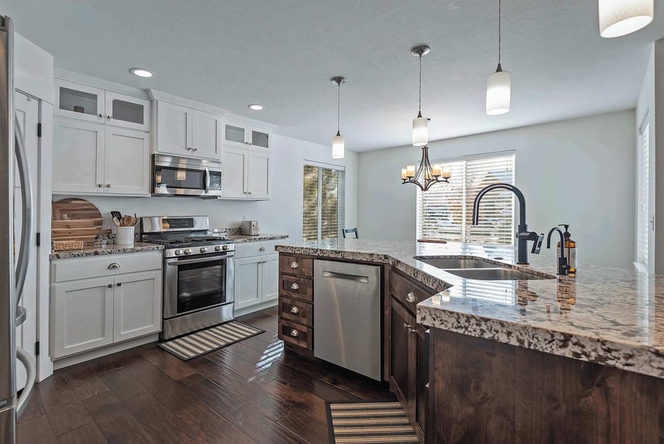 Huge kitchen for preparing any type of meal