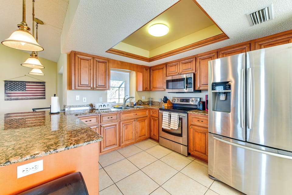 Kitchen | Drip Coffee Maker | Toaster