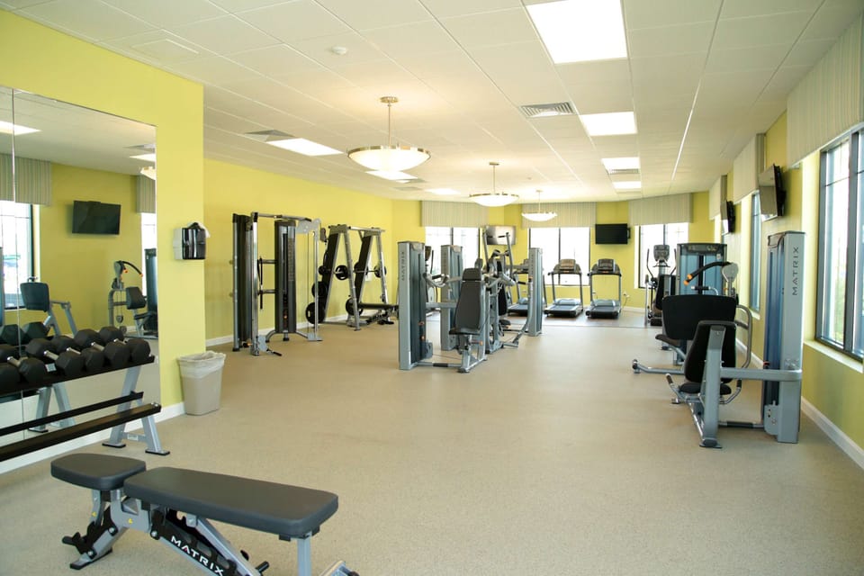 Storey Lake club