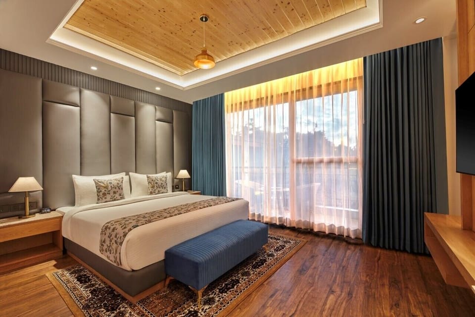 Premium Suite, Balcony, Valley View | In-room safe, blackout drapes, soundproofing, iron/ironing board