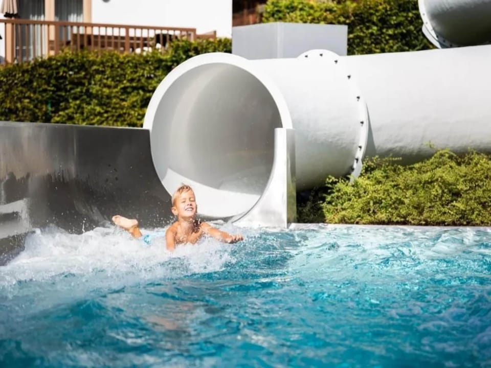 Holiday Home Swimming Pool