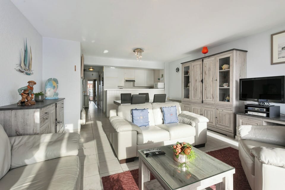 Apartment | Living area