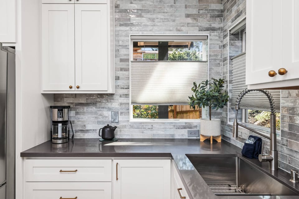 Kitchen Main Level