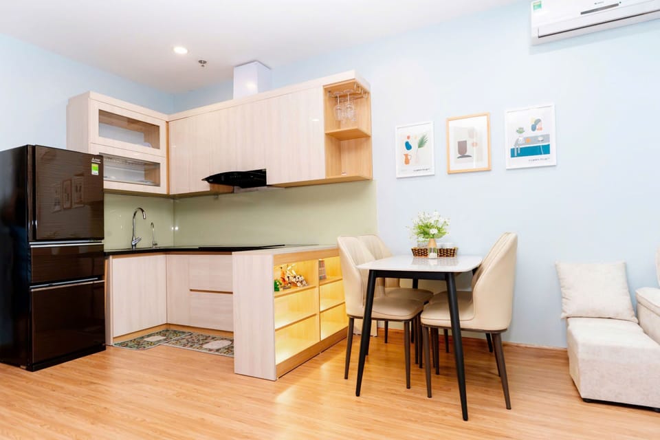 Luxury Apartment, 2 Bedrooms, City View | Private kitchen | Fridge, stovetop, electric kettle, toaster