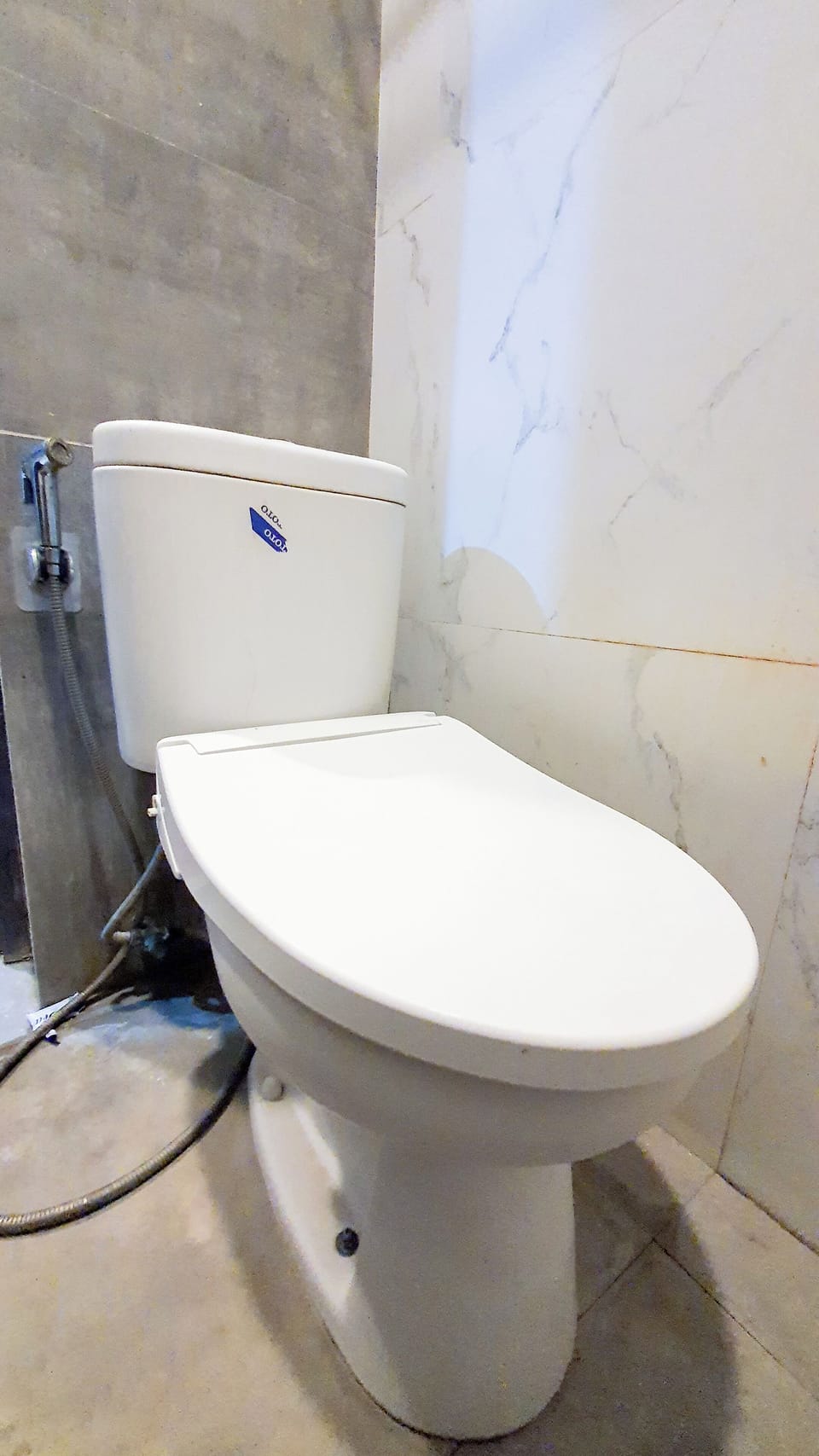 Deluxe Double Room | Bathroom | Shower, towels