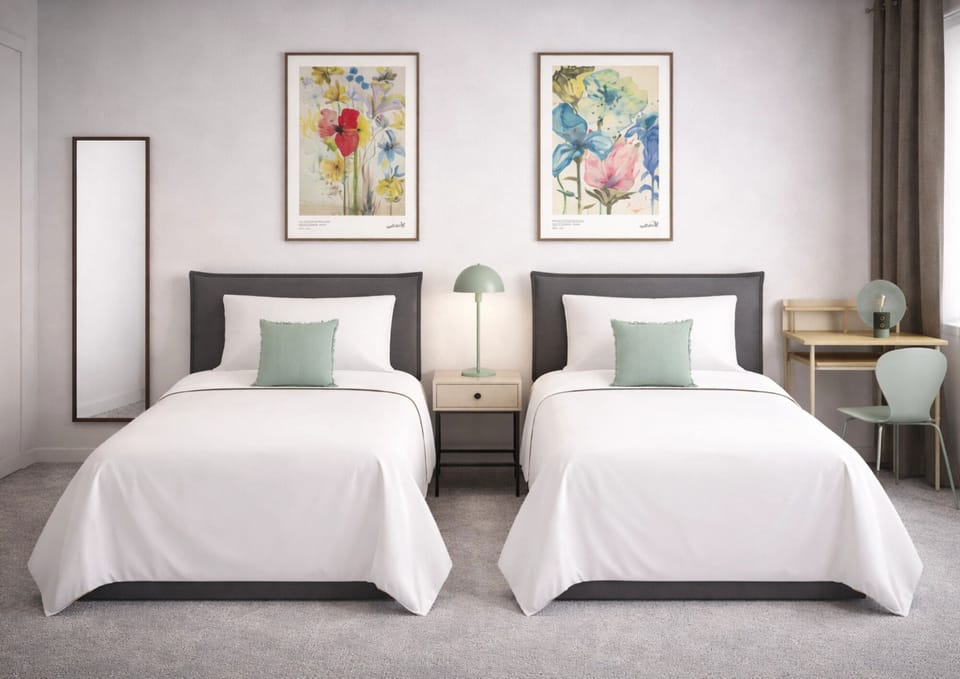 Classic Double Room | Down comforters, desk, laptop workspace, free WiFi