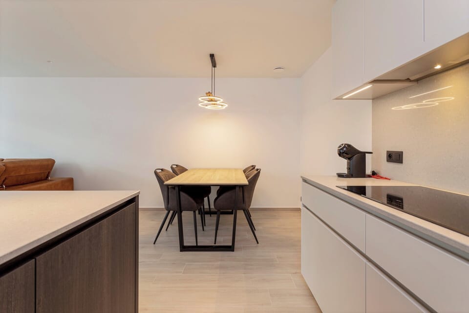 Apartment | Dining