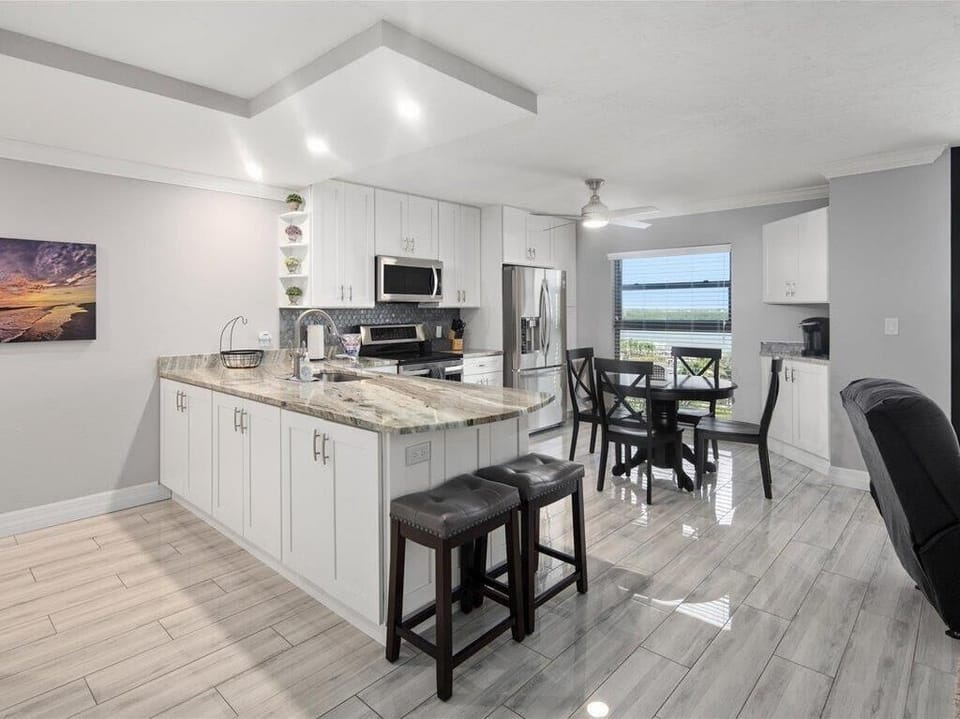 Kitchen & Dining Room View
