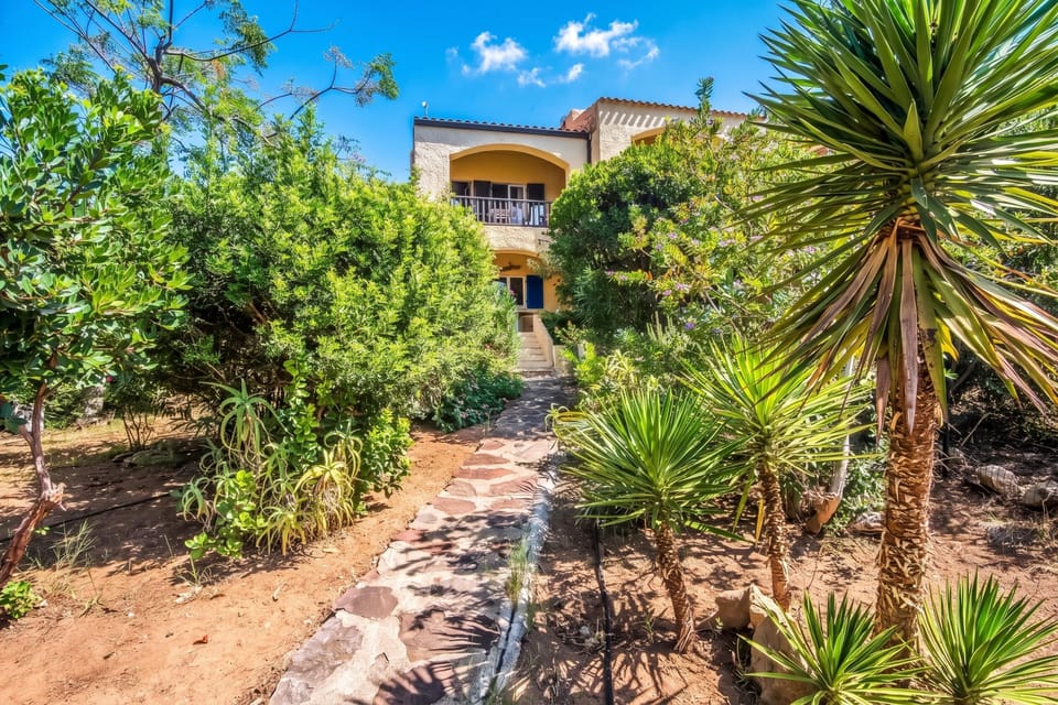 Family Villa, 3 Bedrooms, Balcony (Una Finestra Sul Mare Capocaccia) | Exterior