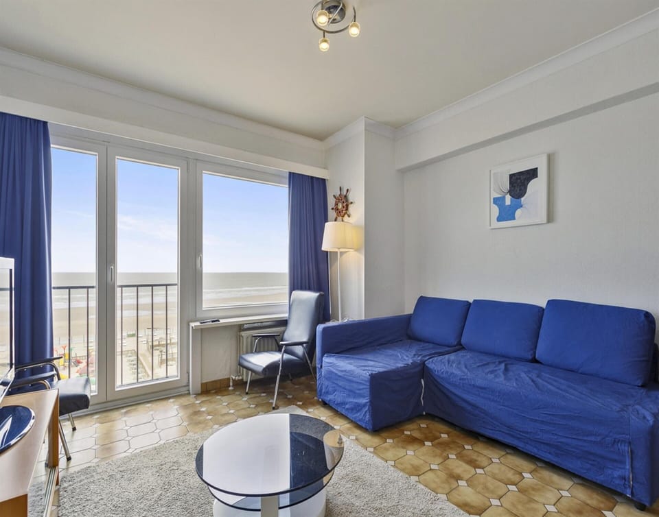 Apartment | Living room