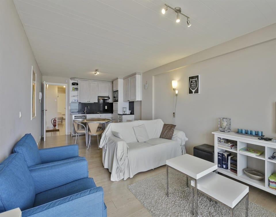 Apartment | Living room