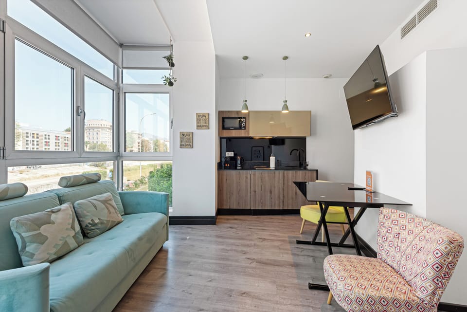 Apartment, 1 Queen Bed with Sofa bed (1 Bedroom) | Private kitchen | Fridge, microwave, oven, coffee/tea maker